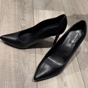 Black Leather Marc Fisher Closed Toe Heels- Women 9